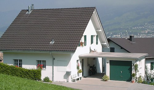 Haus mit Garage